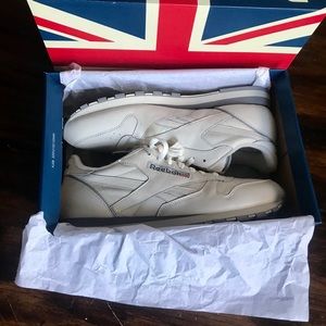 Reebok Classic Leather 1983 TV shoes size 12